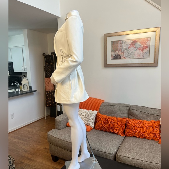 ❣️🆕Fashion Nova X Cardi B White Boardin’ Jets Blazer Dress❣️ - Picture 6 of 13